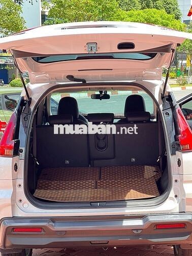MITSUBISHI XPANDER PREMIUM 2025-7000KM