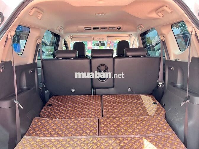 MITSUBISHI XPANDER PREMIUM 2025-7000KM