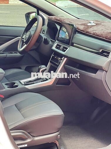 MITSUBISHI XPANDER PREMIUM 2025-7000KM