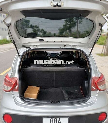 Hyundai i10 2017 Bạc Số sàn