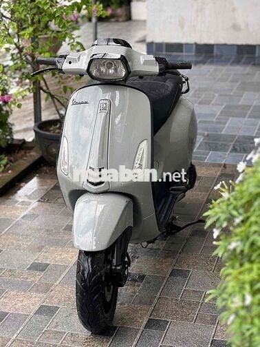 Piaggio Vespa Sprint 125 3Vie biển đẹp