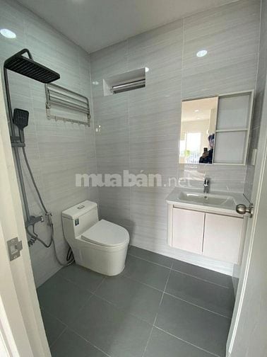 GIÁ CHỈ 1 TỶ 245 TRIỆU SỞ HỮU NGAY CĂN HỘ CHUNG CƯ NGUYỄN CHÍ THANH Q5