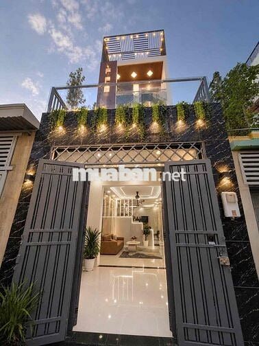 NHÀ ĐẸP KIÊN CỐ – HẺM XE HƠI – NGAY CÔNG VIÊN – SÁT HIỆP THÀNH CITY –