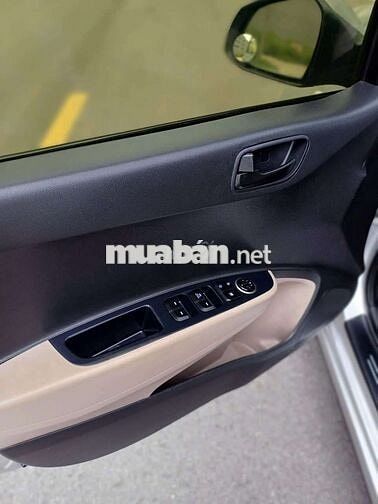 Hyundai i10 2017 Bạc Số sàn