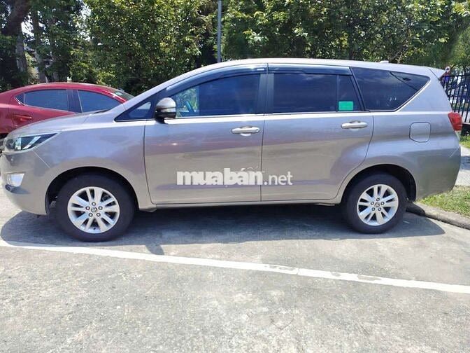 Toyota Innova E 2019 Đồng ánh kim bs hà nội