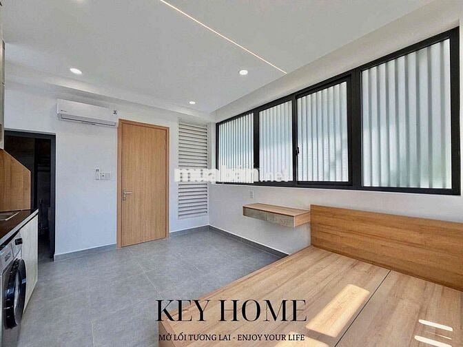 Độc quyền căn studio cửa sổ trời tràn ngập ánh sáng tự nhiên