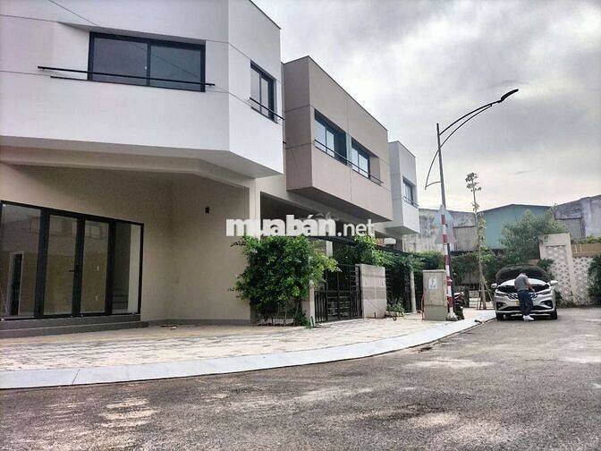 🔥🔥 rẻ quá có 6,5t thôi nhà lầu khu dc cực vip  phải  rất Nhanh ạ 
