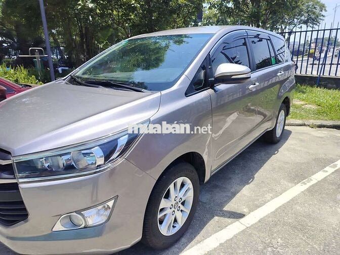 Toyota Innova E 2019 Đồng ánh kim bs hà nội