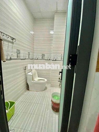 Nhà rộng 4pn full nội thất KDC Quân Báo