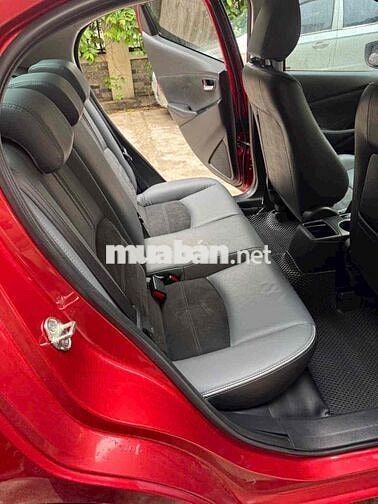 Mazda 2 Luxury 2020 Đỏ