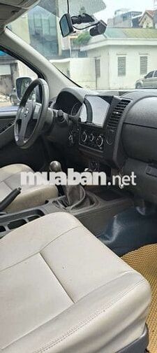 Navara số sàn 2 cầu 2013 xe zin không lỗi