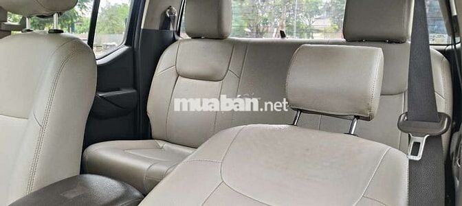 Navara số sàn 2 cầu 2013 xe zin không lỗi