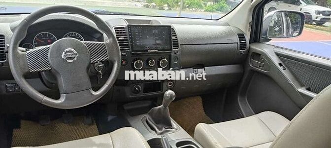 Navara số sàn 2 cầu 2013 xe zin không lỗi