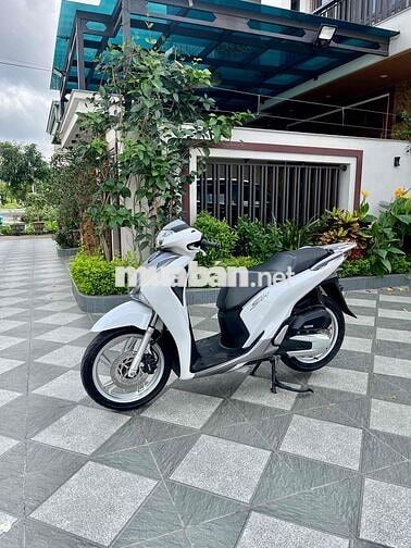 Honda SH125 CBS Trắng 15746 km
