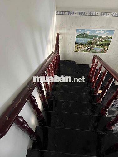 Nhà Riêng phù hợp cho sự yên tĩnh sạch sẽ Tại Thuận An