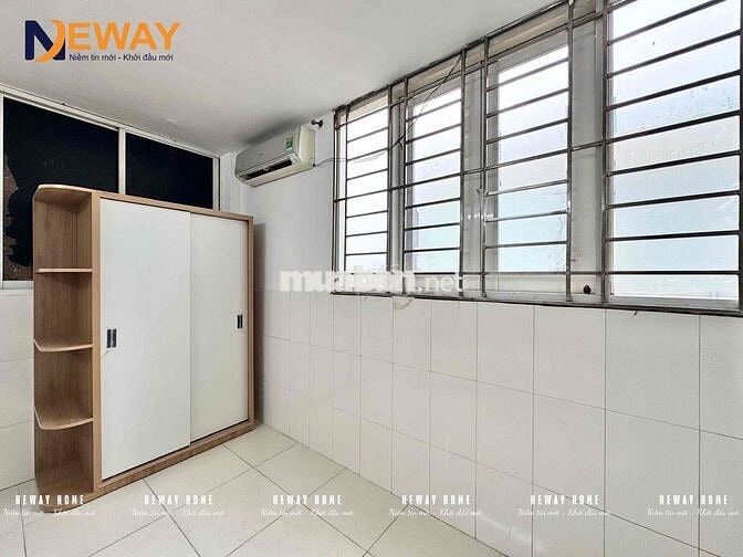 BAN CÔNG - SẴN MÁY LẠNH - MỚI XÂY - PHÒNG GIÁ RẺ - BÌNH TÂN