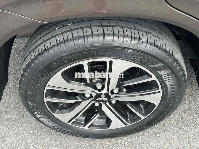 Mitsubishi Xpander 2019 Số sàn 11 vạn km