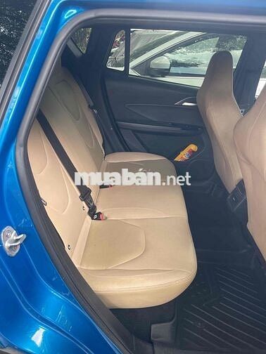 Xe điện VinFast VF e34 Xanh