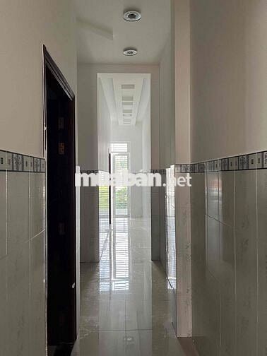 Nhà Riêng phù hợp cho sự yên tĩnh sạch sẽ Tại Thuận An