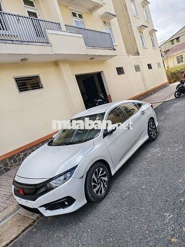Honda Civic 2018 Gen 10 E Trắng