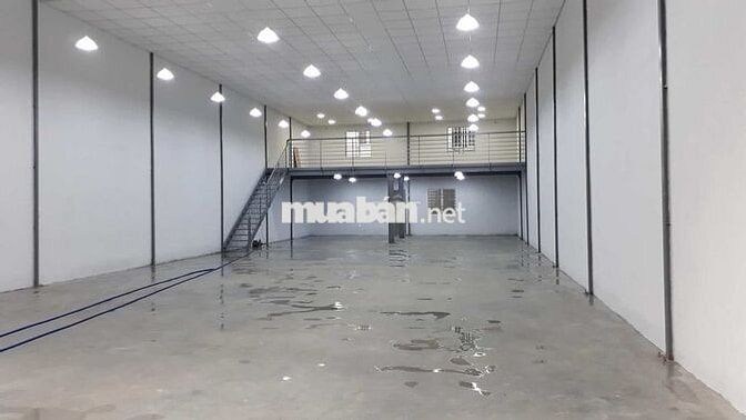 CHO THUÊ NHÀ KHO 350M2 TẠI PHƯỜNG HOÀ KHÁNH – GIÁ CHỈ 17 TRIỆU/THÁNG 