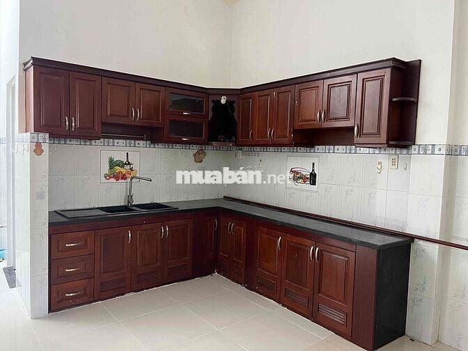Nhà Riêng phù hợp cho sự yên tĩnh sạch sẽ Tại Thuận An