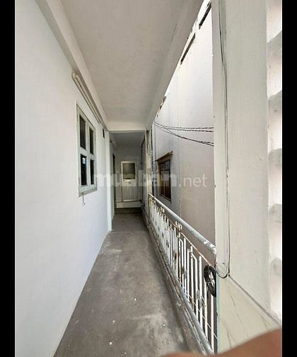 Bán nhà HXH Điện Biên Phủ P11 Q10 dt 3,7x8m 4 tầng chỉ 5,5 tỷ.