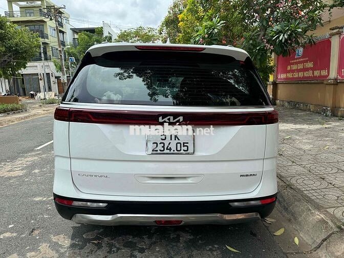 Kia Carnival Premium 2022 7S Trắng