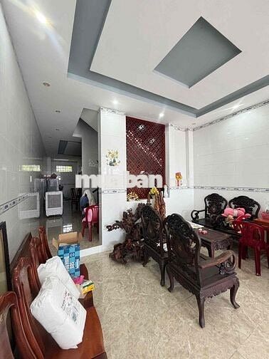 Nhà mới rộng 3pn KDC Long Thịnh
