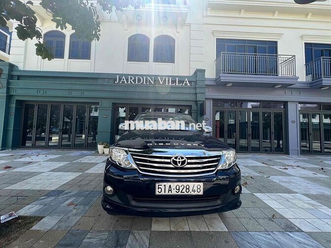 Toyota Fortuner 2015 Đen 140.000 km