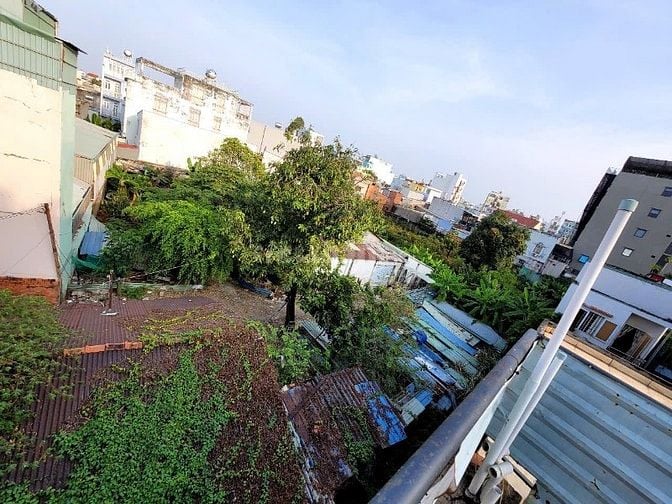 350 tỷ, 3550m2,Bán đất 3 MT số 544 Nguyễn Duy Trinh-Bình Trưng Đông,Q2