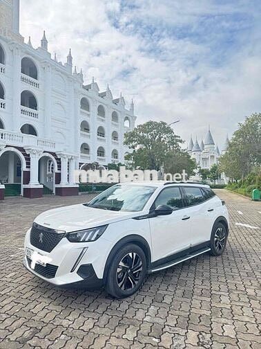 Peugeot 2008 GT 2025 Trắng