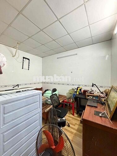 Nhà mới rộng 3pn KDC Long Thịnh