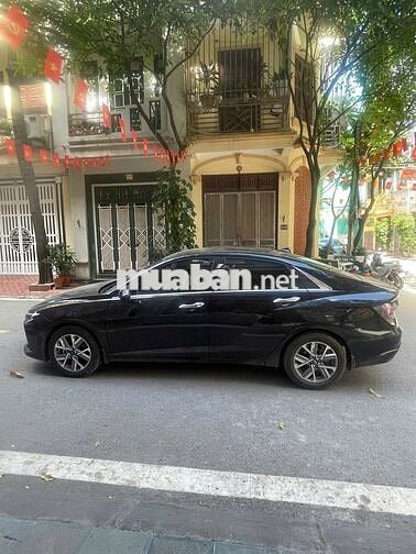 Hyundai Accent 2024 Cao cấp Đen