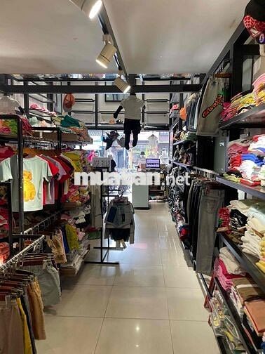 🌈💥Chính Chủ Bán Nhà 198 Nguyễn Trãi, Quận 5 , Vị Trí Trung Tâm Đắc Địa