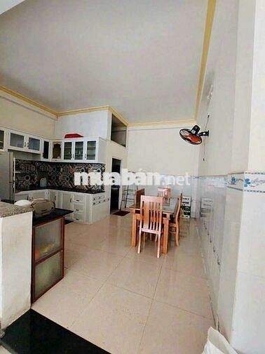 CHO THUÊ NHÀ NGUYÊN CĂN 2PK NGỦ CÓ SẴN NỘI THẤT 