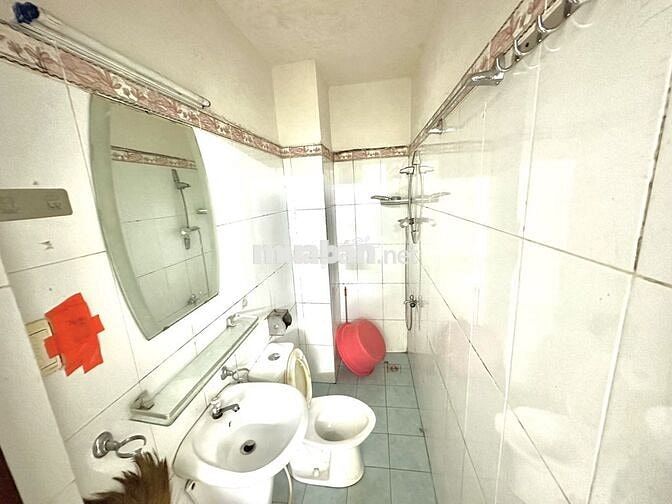 Cho thuê phòng 20m2 có toilet riêng, máy lạnh -gần Aeon Parc Mall q8