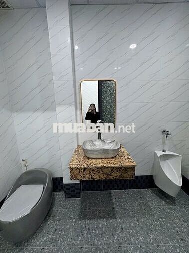 Cần cho thuê nhà mới nguyên căn làm văn phòng giá tốt cho thuê lâu dài