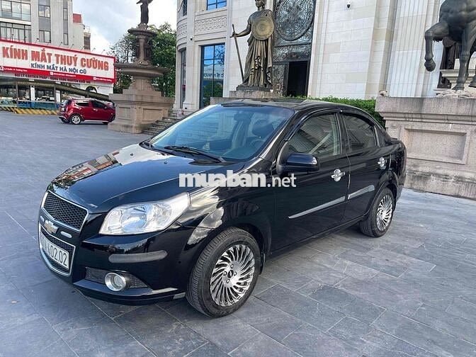Chevrolet Aveo Đen