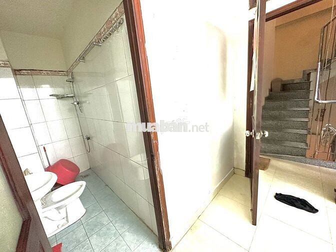 Cho thuê phòng 20m2 có toilet riêng, máy lạnh -gần Aeon Parc Mall q8