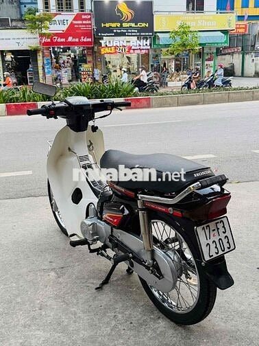Honda Dream Thái
