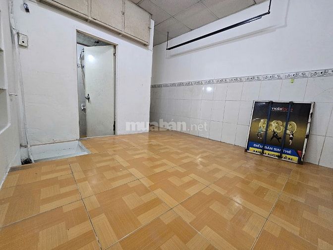 Cho thuê nhà mặt tiền 182 Nguyễn Thái Bình- Giá 10Tr