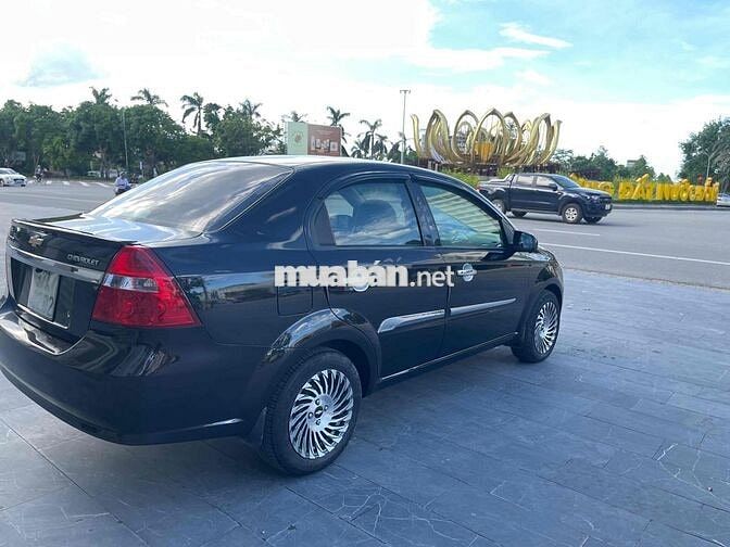 Chevrolet Aveo Đen