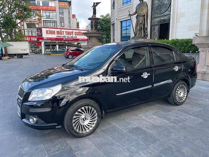 Chevrolet Aveo Đen