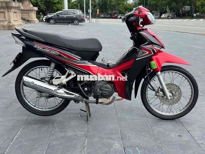 Honda Blade Đỏ đen Thể thao