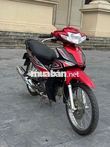 Honda Blade Đỏ đen Thể thao