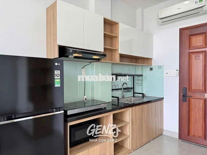 Căn hộ ban công full nội thất quận 1 phường Bến Thành gần công viên 