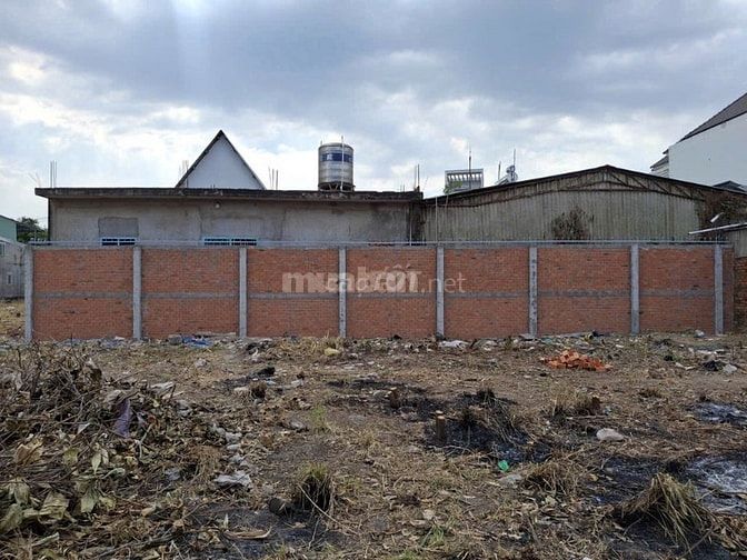 Đất Bình Dương 2700m2 cho thuê tự do kinh doanh sáng tạo