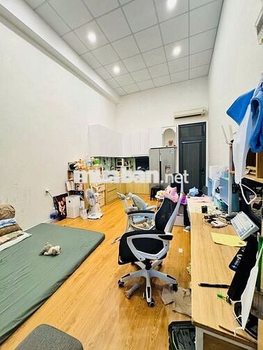 Hẻm 16met Hưng Phú Nhà có Thang Máy Xây 1 trệt 5 lầu tum P Chánh Hưng