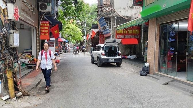 Tôi chính chủ cần bán nhà riêng khu phân lô Đền Lừ